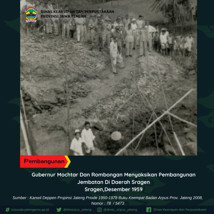 Gubernur-Mochtar-dan-Rombongan-Menyaksikan-Pembangunan-Jembatan-Di-Sragen