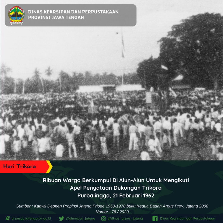 Ribuan Warga Berkumpul Di Alun-Alun Untuk Mengikuti Apel Pernyataan Dukungan Trikola